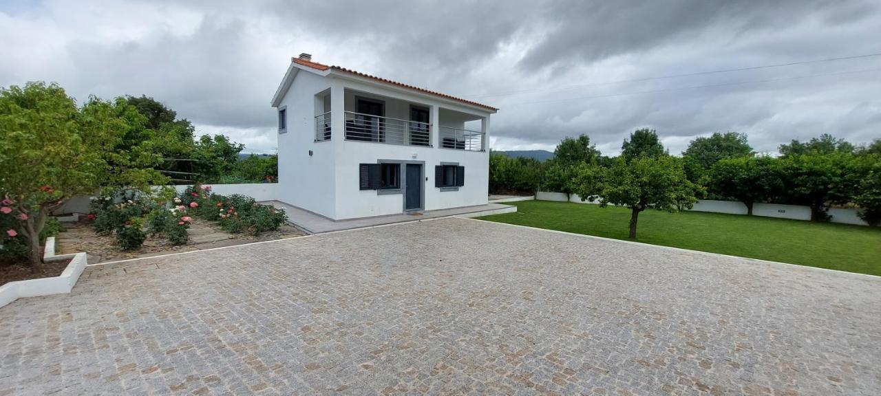 Lily Batuca Villa Benquerenca Exterior photo